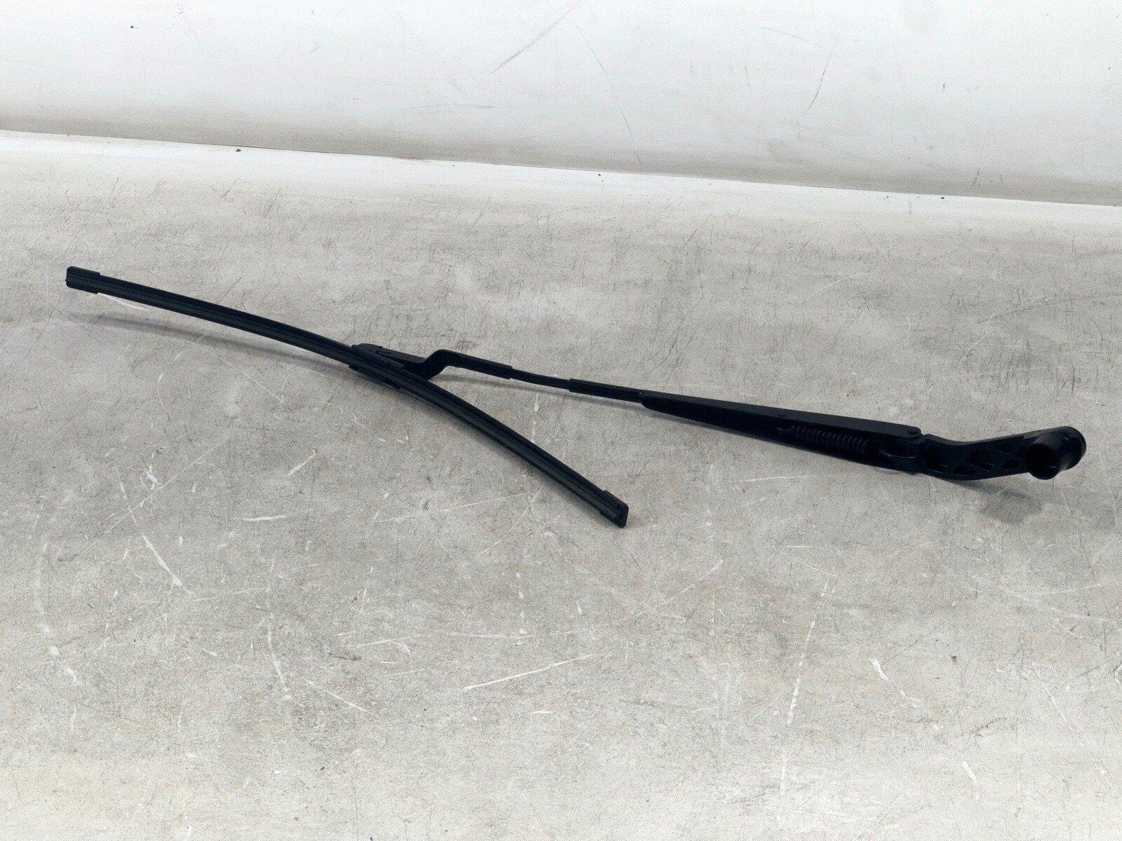 16-23 MAZDA CX-9 CX9 FRONT LEFT DRIVER SIDE WINDSHIELD WIPER ARM