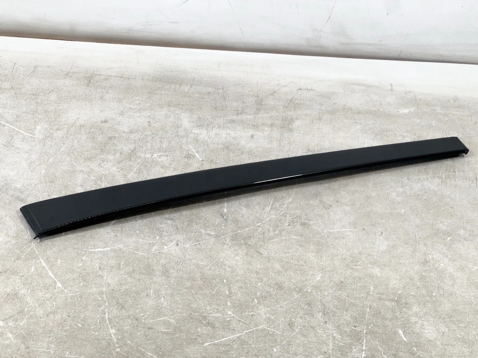 17-23 JAGUAR F-PACE FRONT LEFT LH SIDE ROOF EXTERIOR MOLDING PANEL COVER