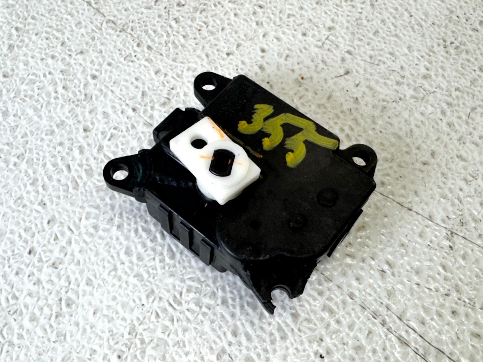 14-24 INFINITI Q50 Q60 HVAC AIR MIX FLAP DOOR INTAKE BOX ADJUST MOTOR