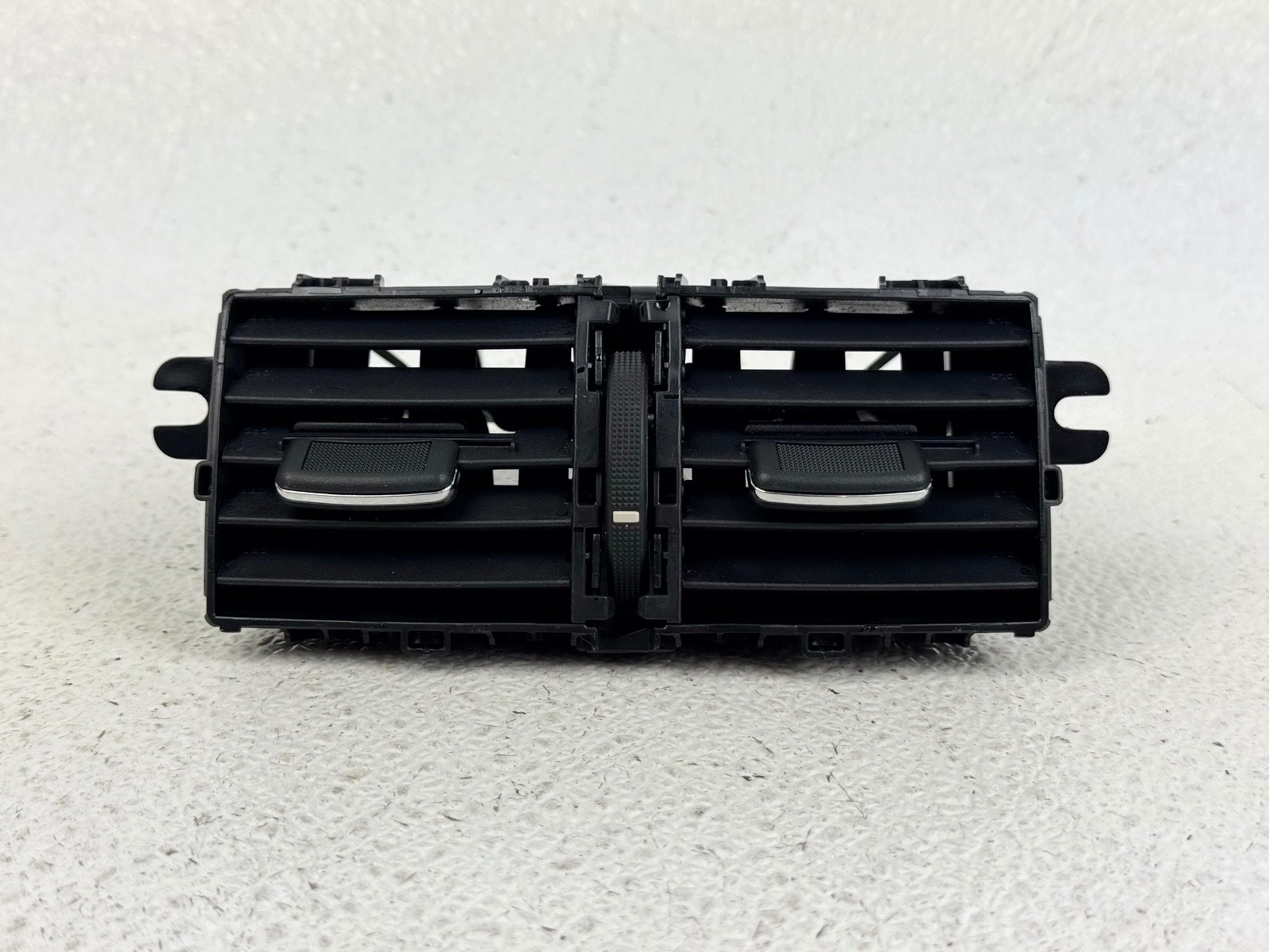 14-20 INFINITI Q50 REAR CENTER CONSOLE HVAC A/C AIR VENT HEATER GRILLE TRIM