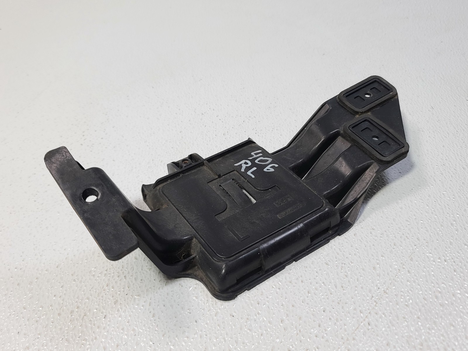 13-16 FORD ESCAPE REAR LEFT LH DRIVER SIDE BLIND SPOT RADAR SENSOR MODULE