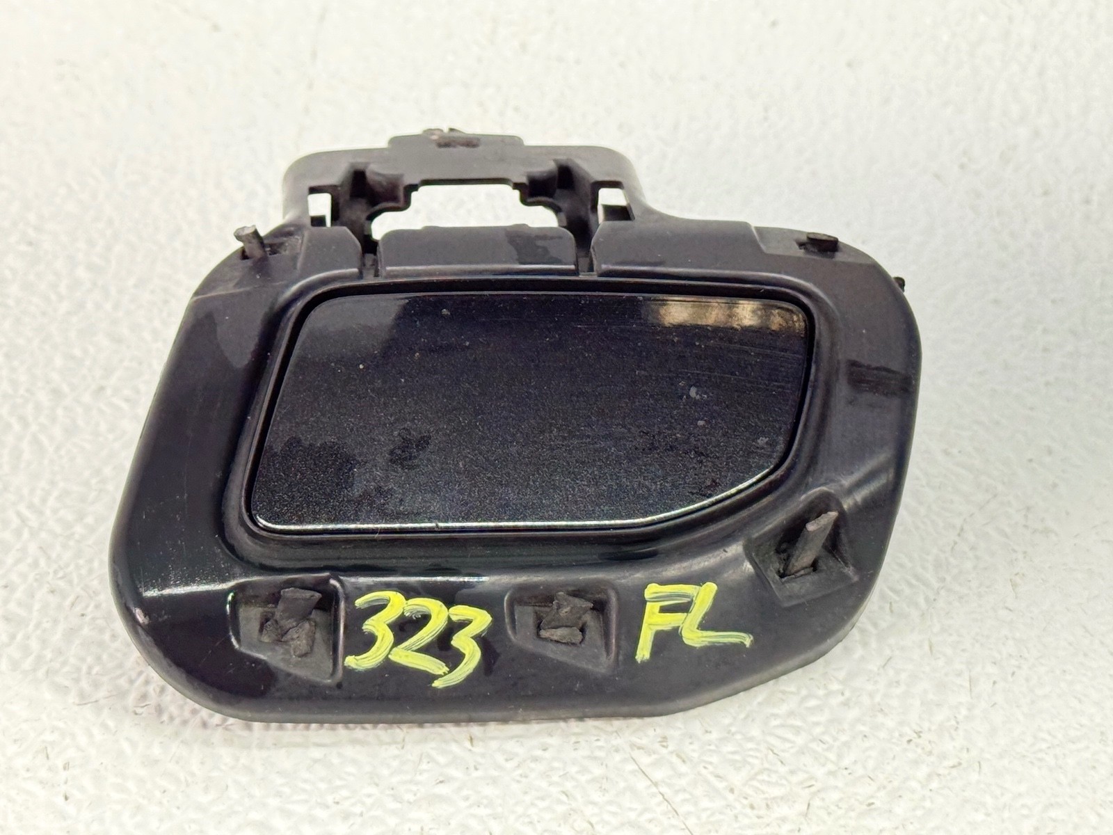 12-19 RANGE ROVER EVOQUE FRONT LEFT SIDE BUMPER HEADLIGHT WASHER COVER CAP