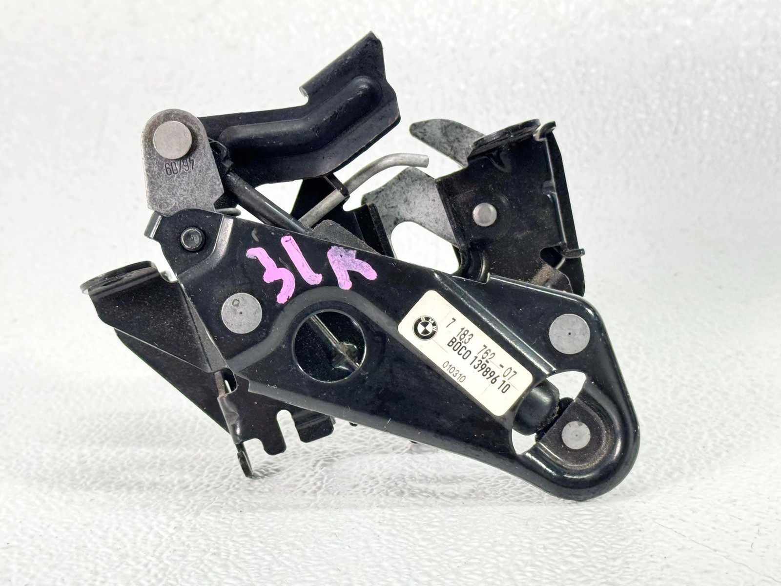 09-15 BMW SERIES 5 7 530 750 HOOD BONNET RIGHT RH PASS SIDE LOCK CATCH LATCH