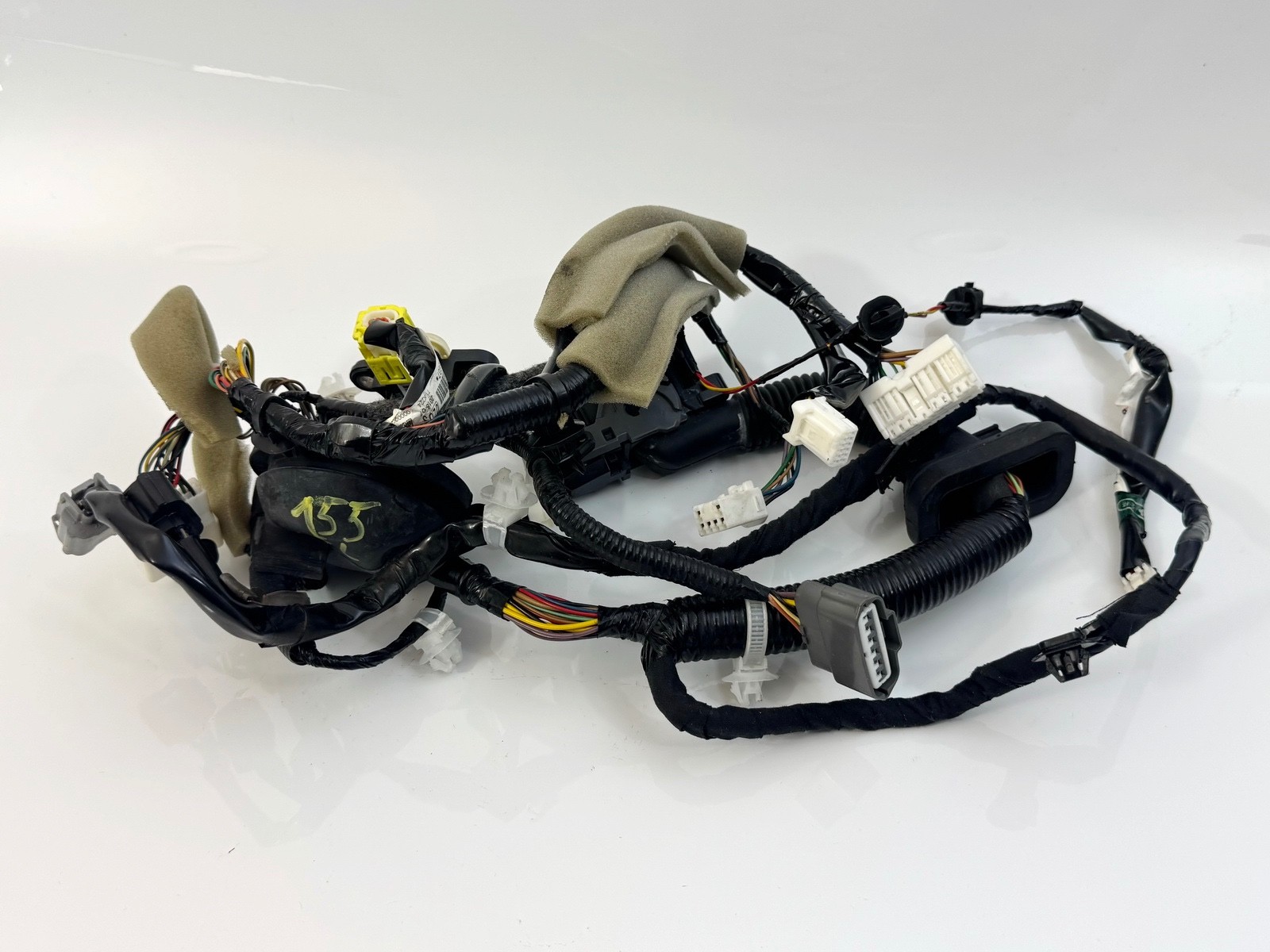 17-18 INFINITI Q50 FRONT LEFT DRIVER SIDE DOOR BODY WIRE HARNESS SUPPORT