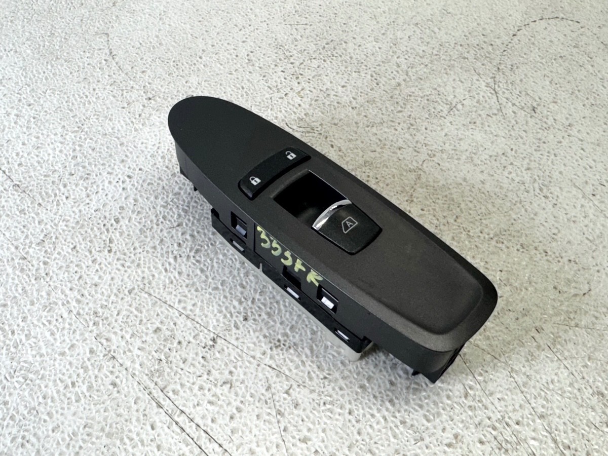 14-24 INFINITI Q50 FRONT RIGHT PASS SIDE DOOR LOCK WINDOW CONTROL SWITCH