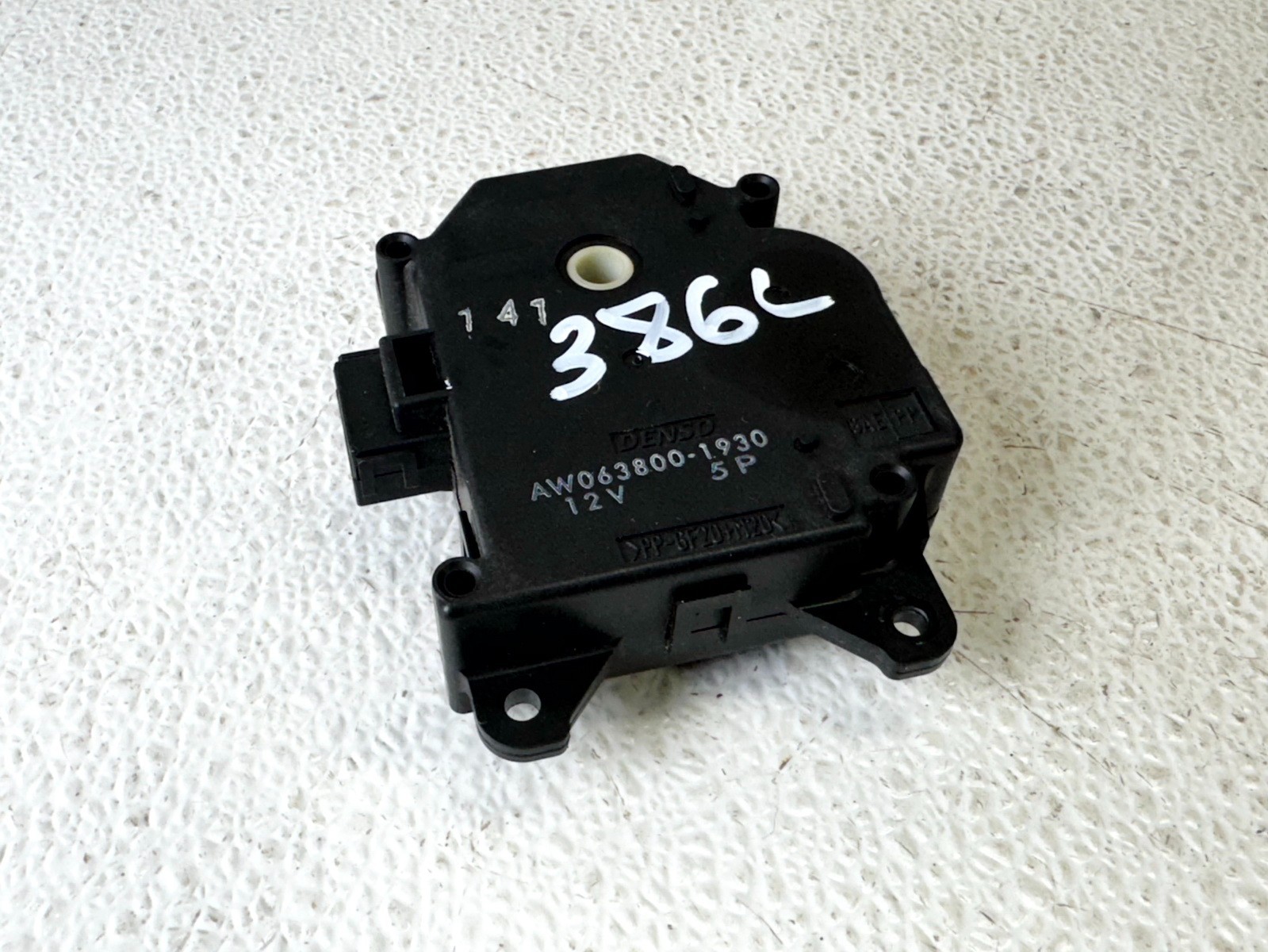 10-14 SUBARU OUTBACK LEFT LH SIDE HEATER BLOWER FLAP DOOR ACTUATOR MOTOR