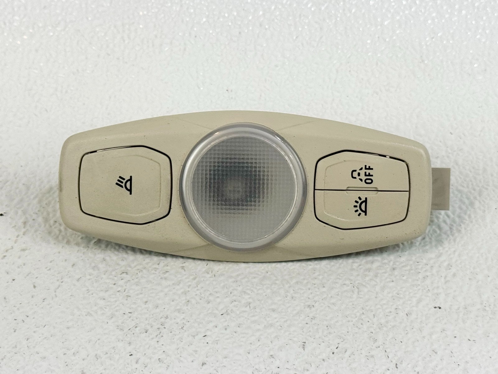 12-18 FORD FOCUS FRONT UPPER OVERHEAD INTERIOR DOME ROOF READING LIGHT LAMP