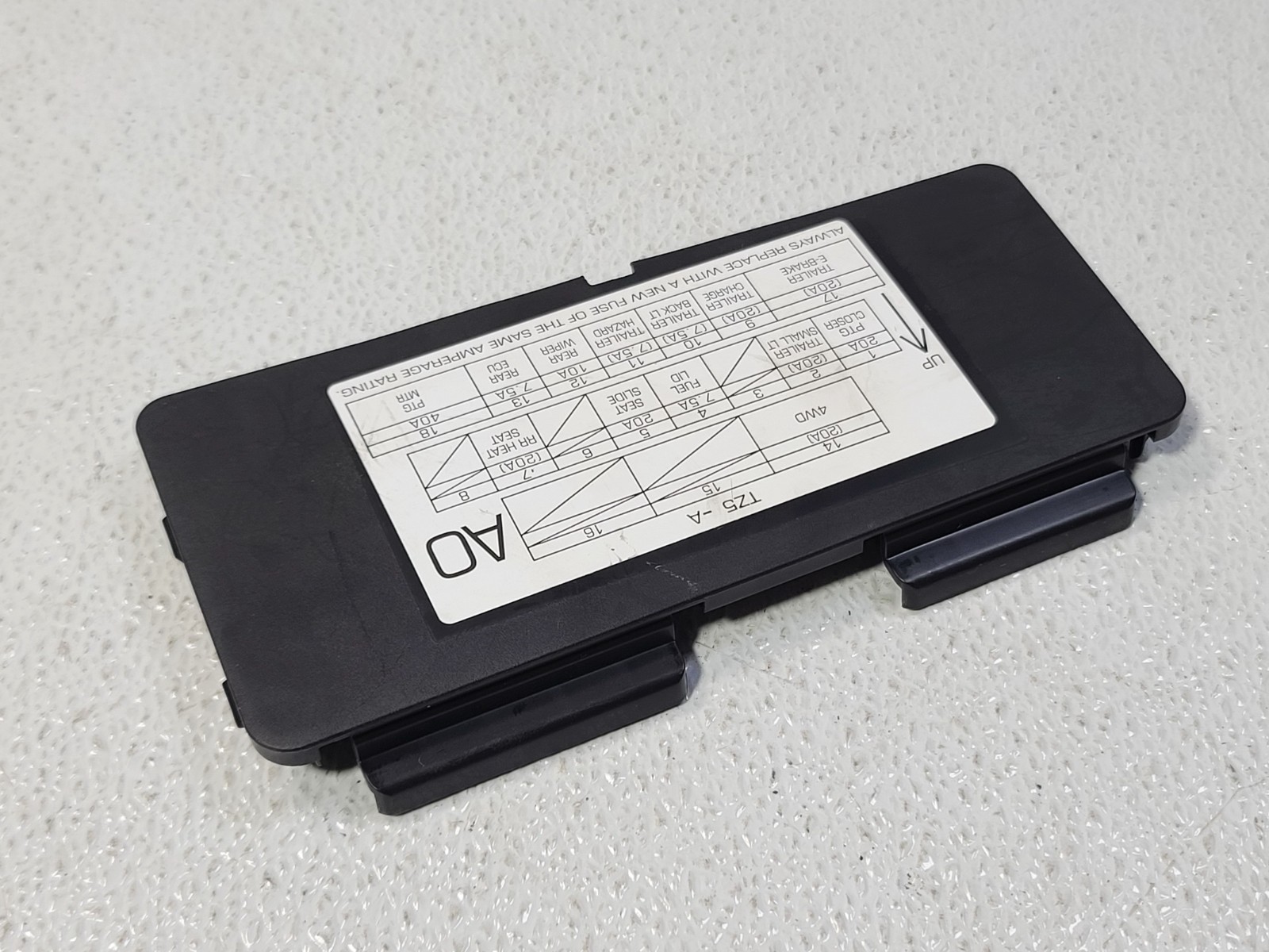 14-16 ACURA MDX REAR TRUNK FUSE ACCESS TRIM COVER PANEL