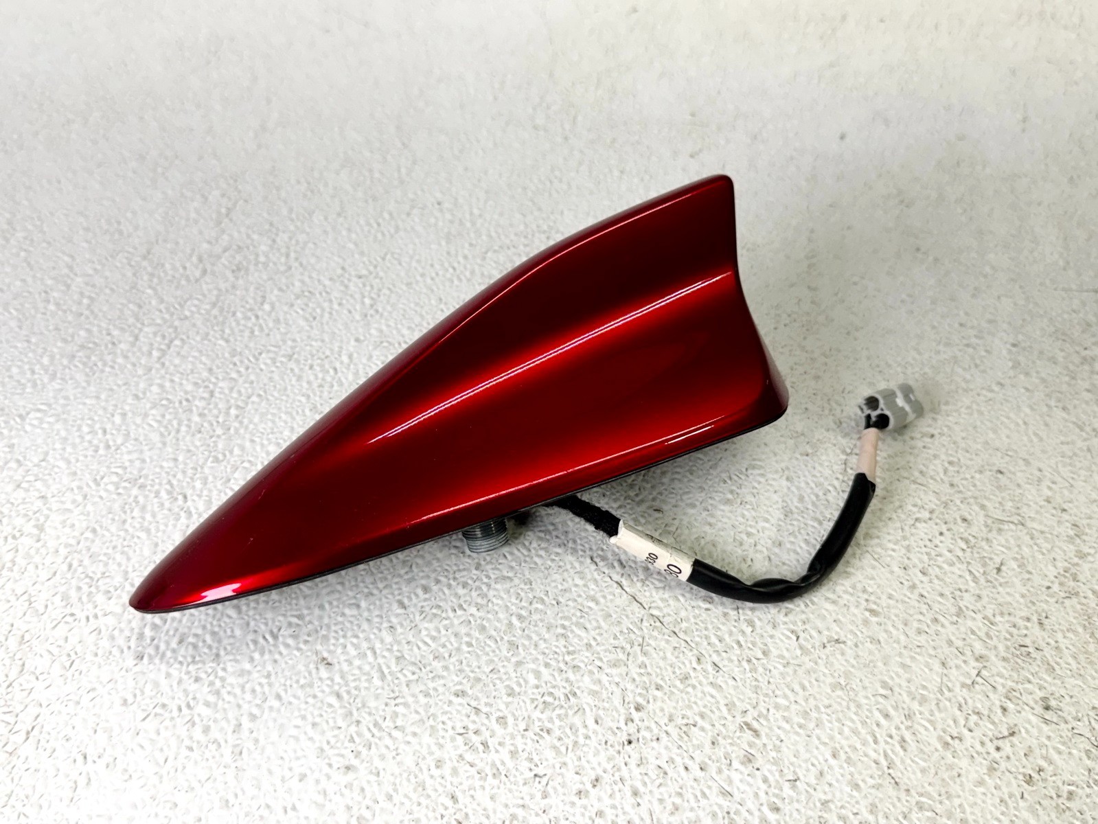 16-23 MAZDA CX-9 CX9 EXTERIOR ROOF AM FM SHARK FIN ANTENNA RECIEVER W/ COVER