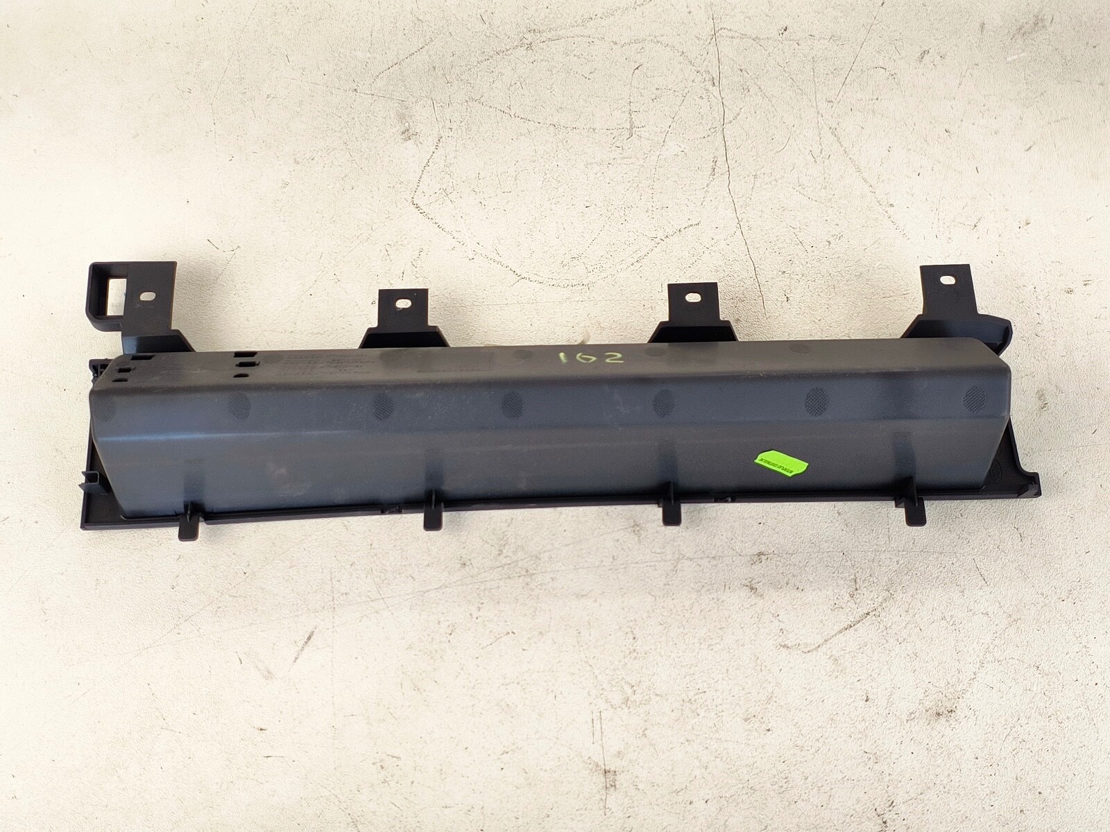 15-19 LAND ROVER DISCOVERY SPORT FRONT RIGHT DASH STORAGE BIN TRAY PANEL