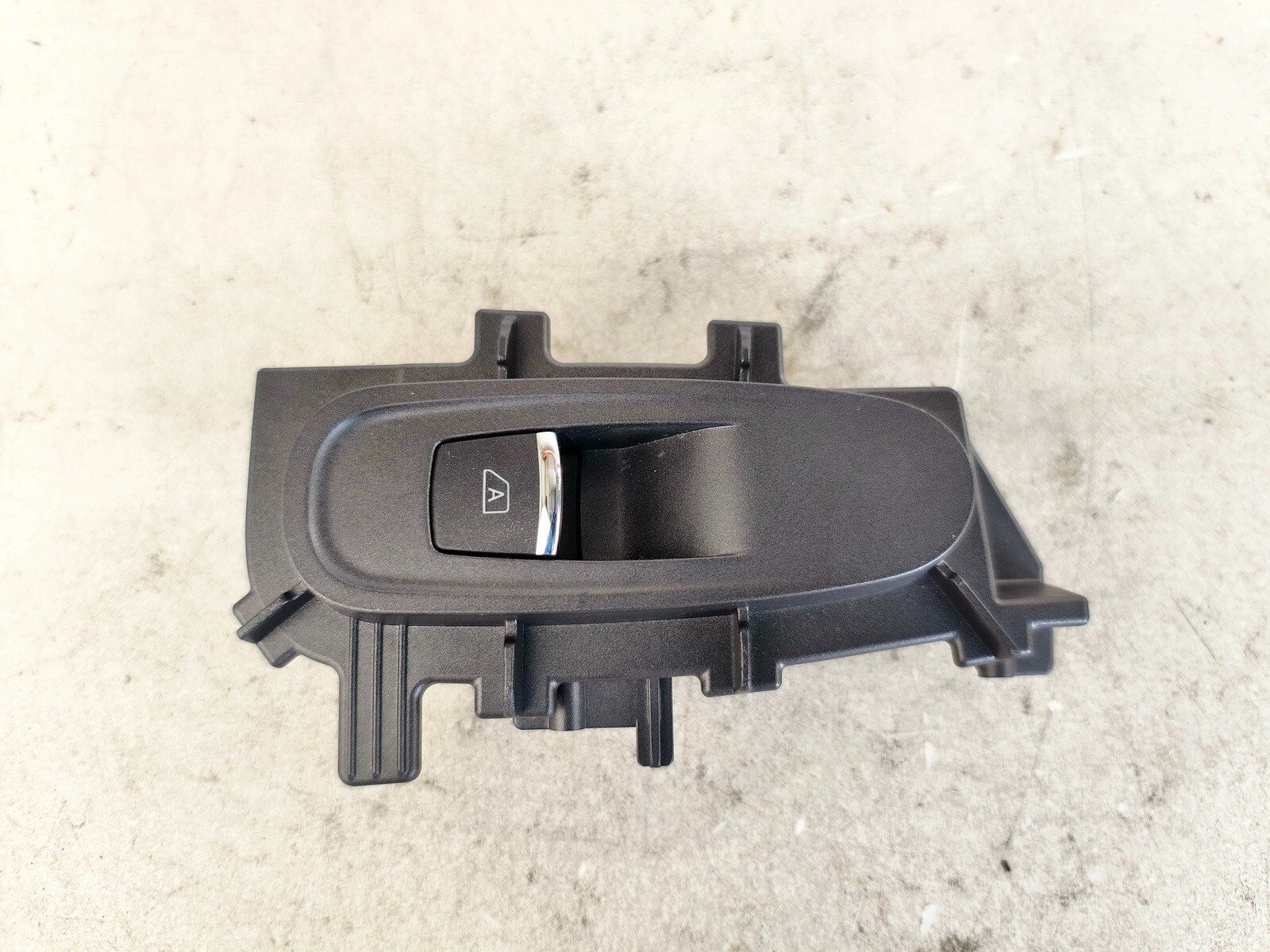 14-20 INFINITI QX60 REAR RIGHT RH PASS SIDE DOOR WINDOW SWITCH BEZEL