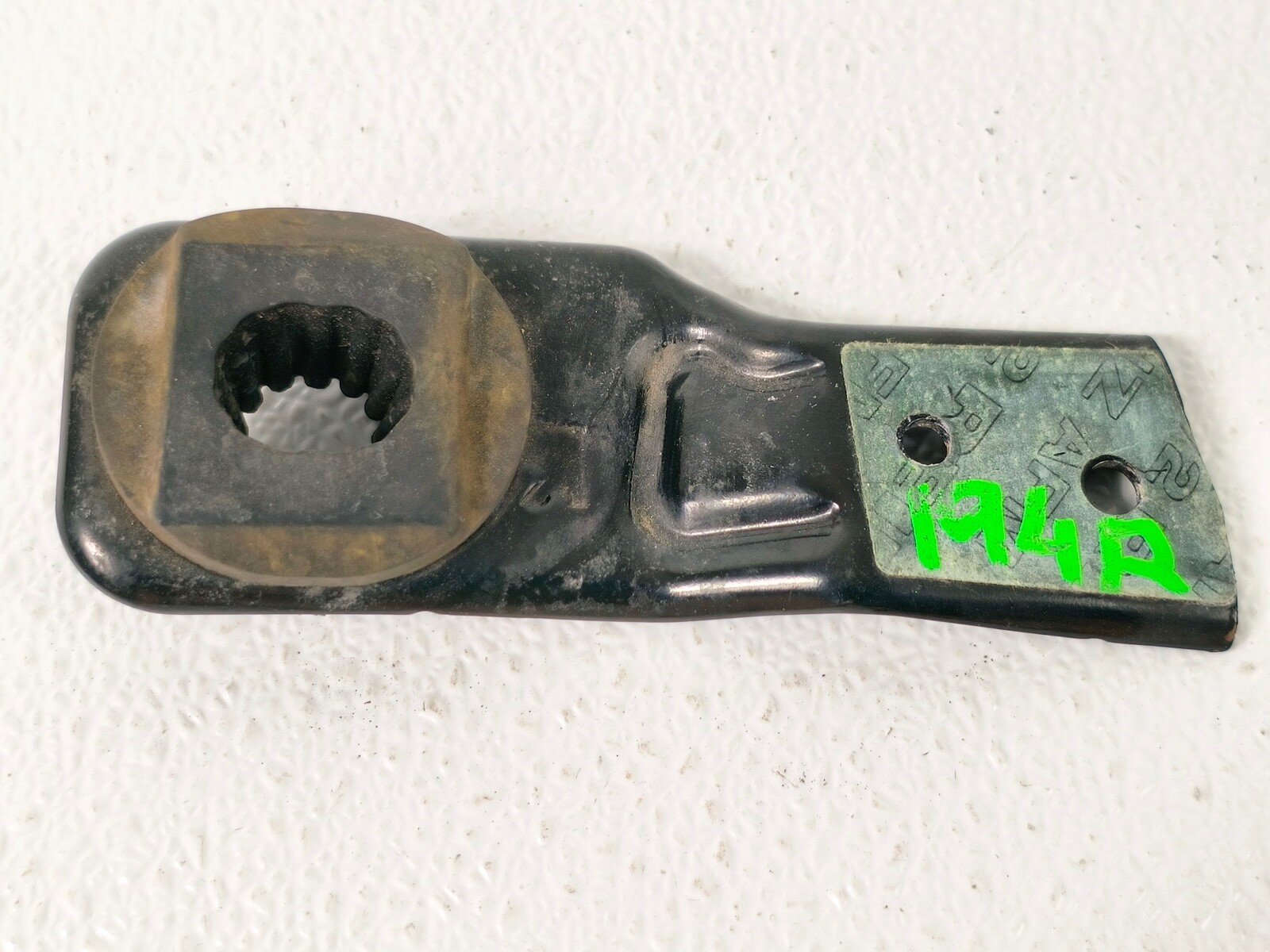 17-23 JAGUAR F-PACE FRONT RIGHT PASS SIDE UPPER RADIATOR BRACKET MOUNT