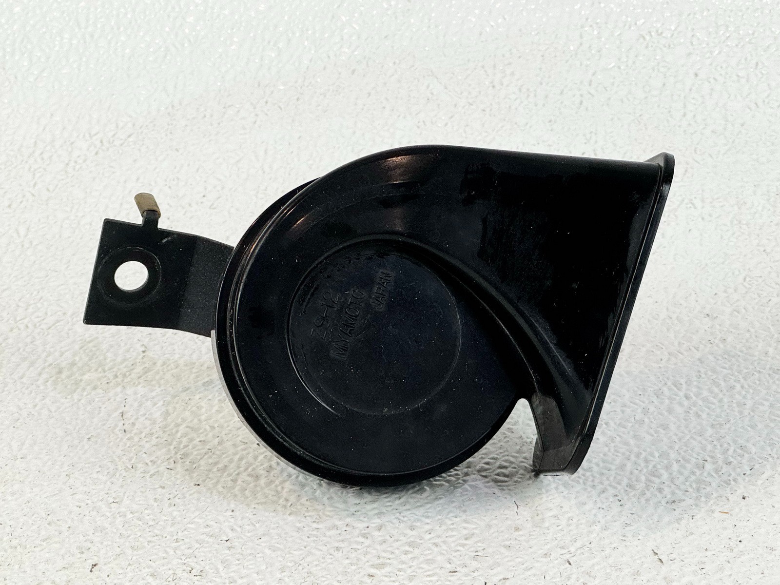 14-24 INFINITI QX80 FRONT RIGHT RH PASS HIGH NOTE TONE PITCH SIREN HORN