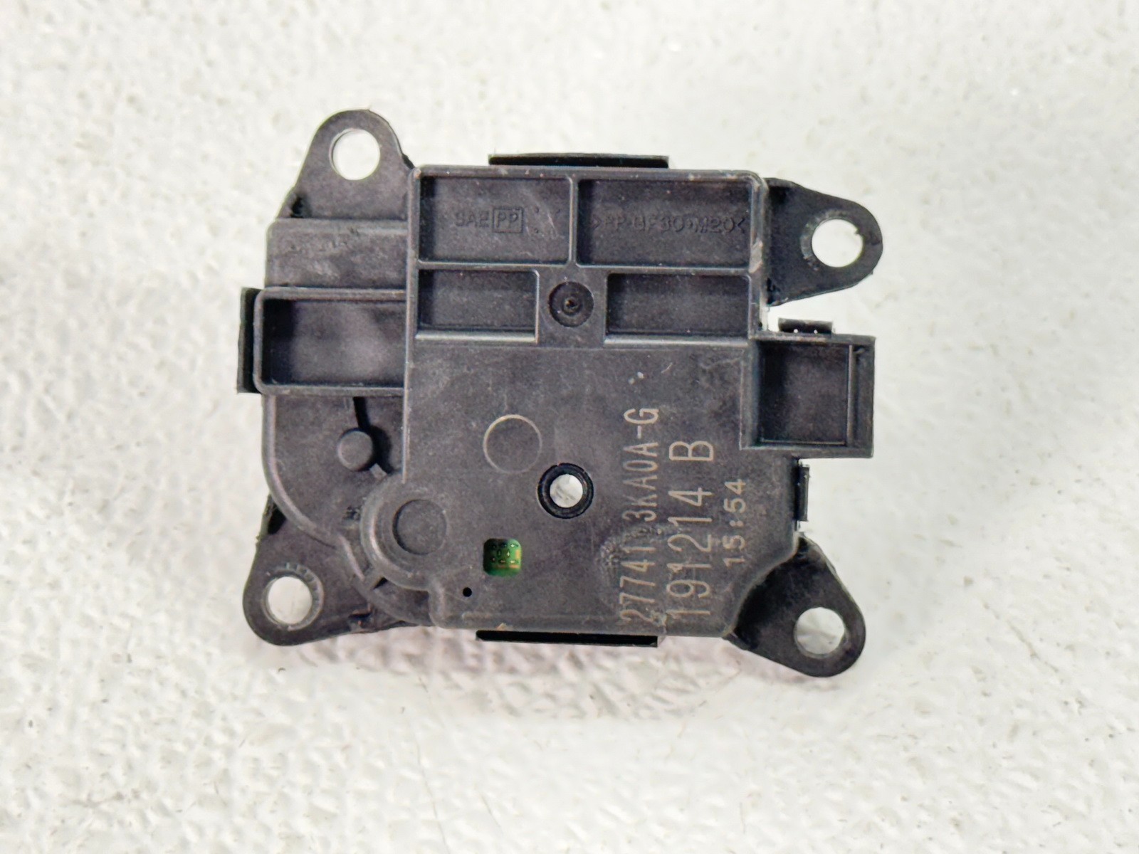 13-20 INFINITI JX35 QX60 A / C HVAC FLAP DOOR ACTUATOR AIR INTAKE BOX