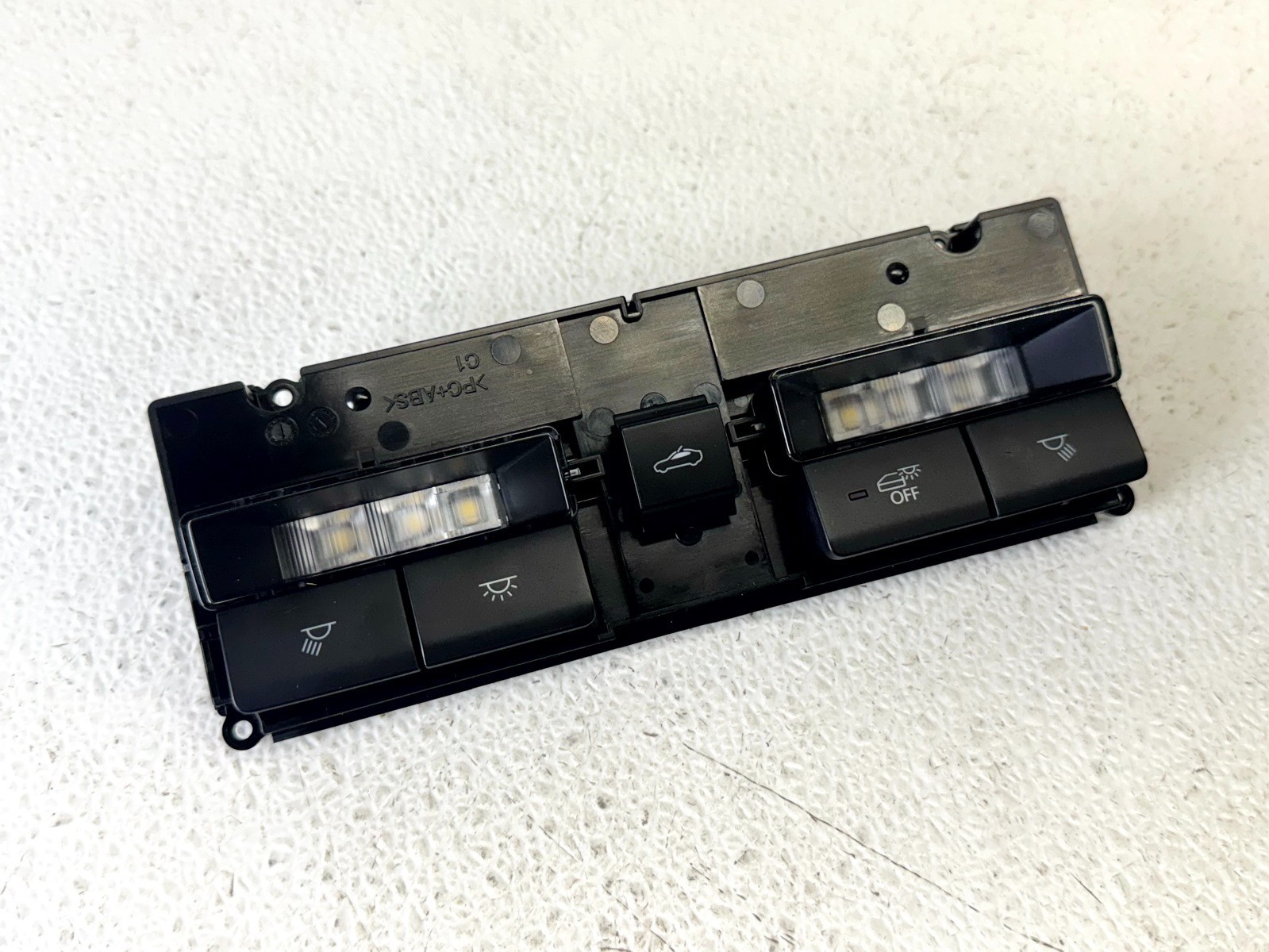 19-25 MAZDA 3 INTERIOR ROOF OVERHEAD CONSOLE LIGHT LAMP CONTROL SWITCH PANEL