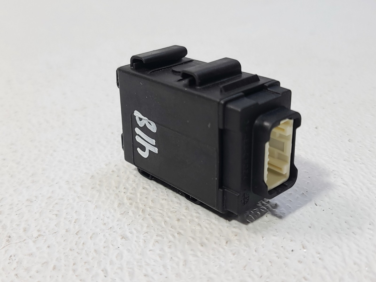 18-20 INFINITI QX60 GATEWAY ANTI THEFT LOCKING LOCK CONTROL MODULE UNIT