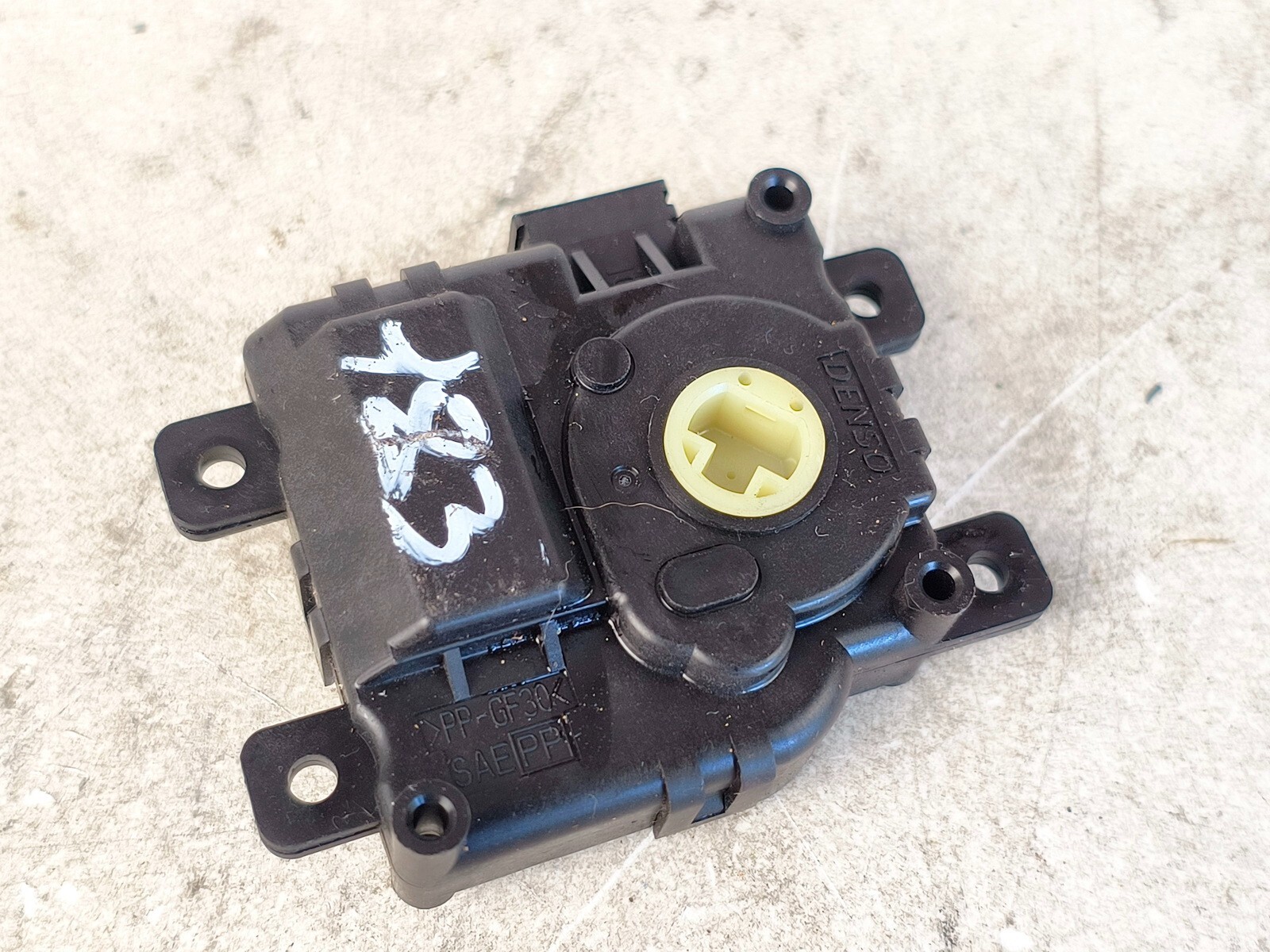 16-23 MAZDA CX-9 CX9 HVAC A/C HEATER BLEND DOOR ACTUATOR MOTOR SENSOR MODULE