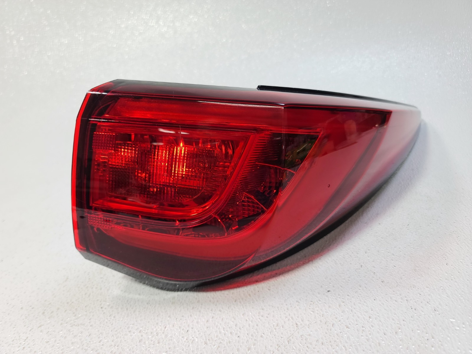 16-20 INFINITI QX60 REAR RIGHT RH BUMPER TAILLIGHT QUARTER MOUNTED LAMP