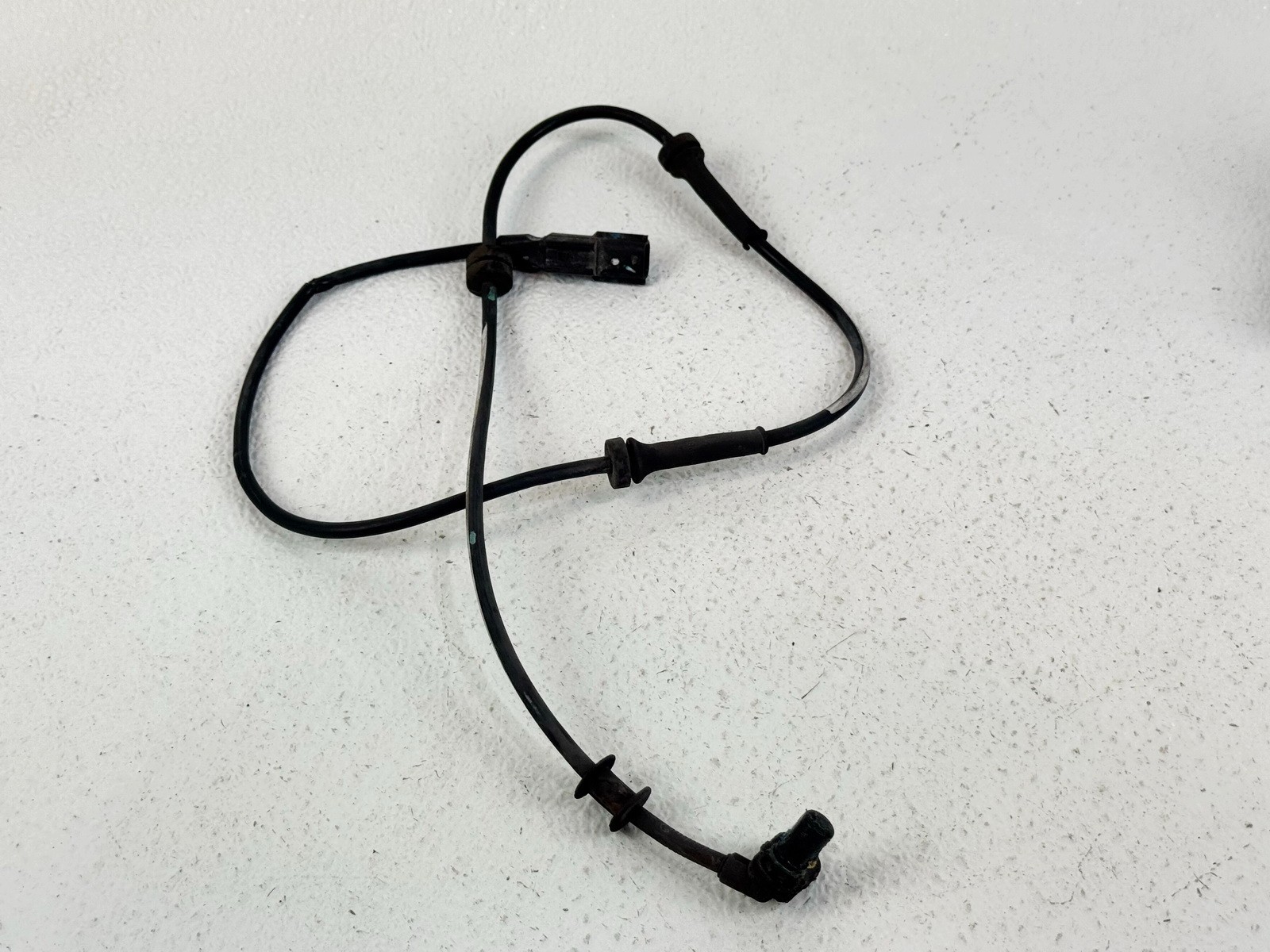 14-20 INFINITI Q50 Q60 FRONT LEFT LH DRIVER SIDE ABS WHEEL SPEED SENSOR