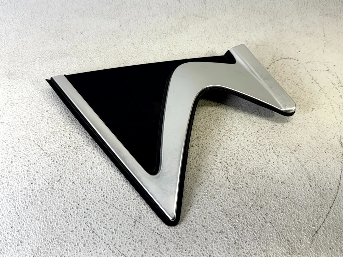 17-19 INFINITI QX30 REAR RIGHT RH PASS SIDE FENDER TRIM COVER PANEL