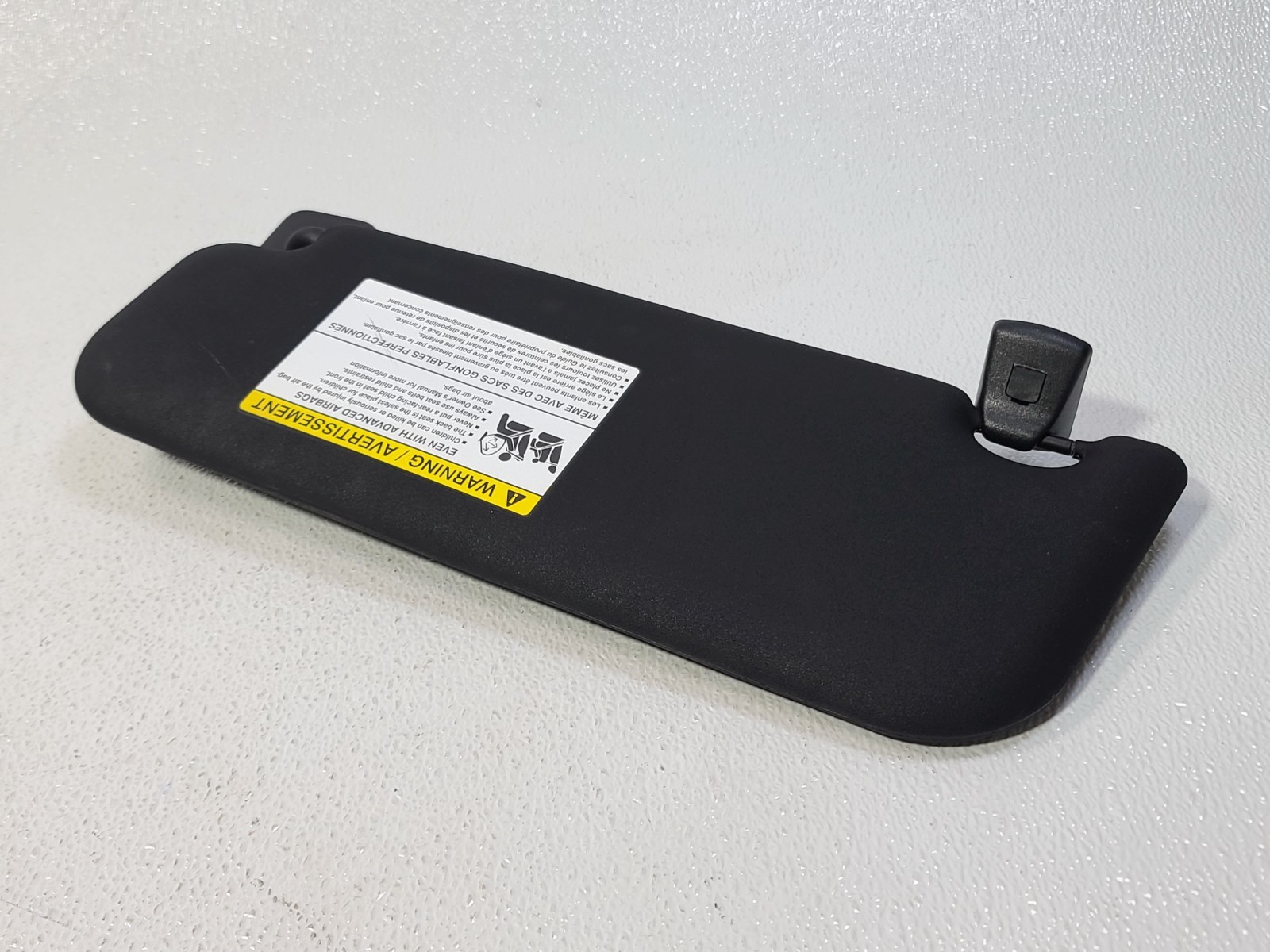 17-20 JAGUAR F-PACE FRONT RIGHT RH PASS SIDE SUN VISOR SHADE PANEL