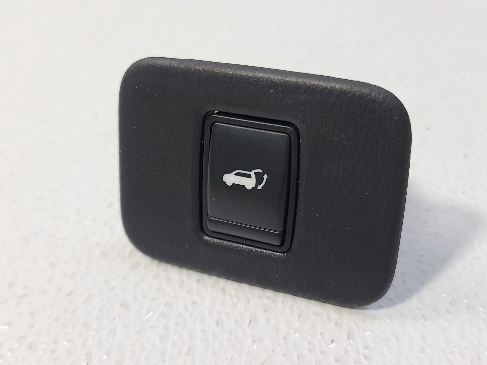 13-20 INFINITI JX35 QX60 DASHBOARD REAR TRUNK LIFTGATE RELEASE SWITCH BUTTON