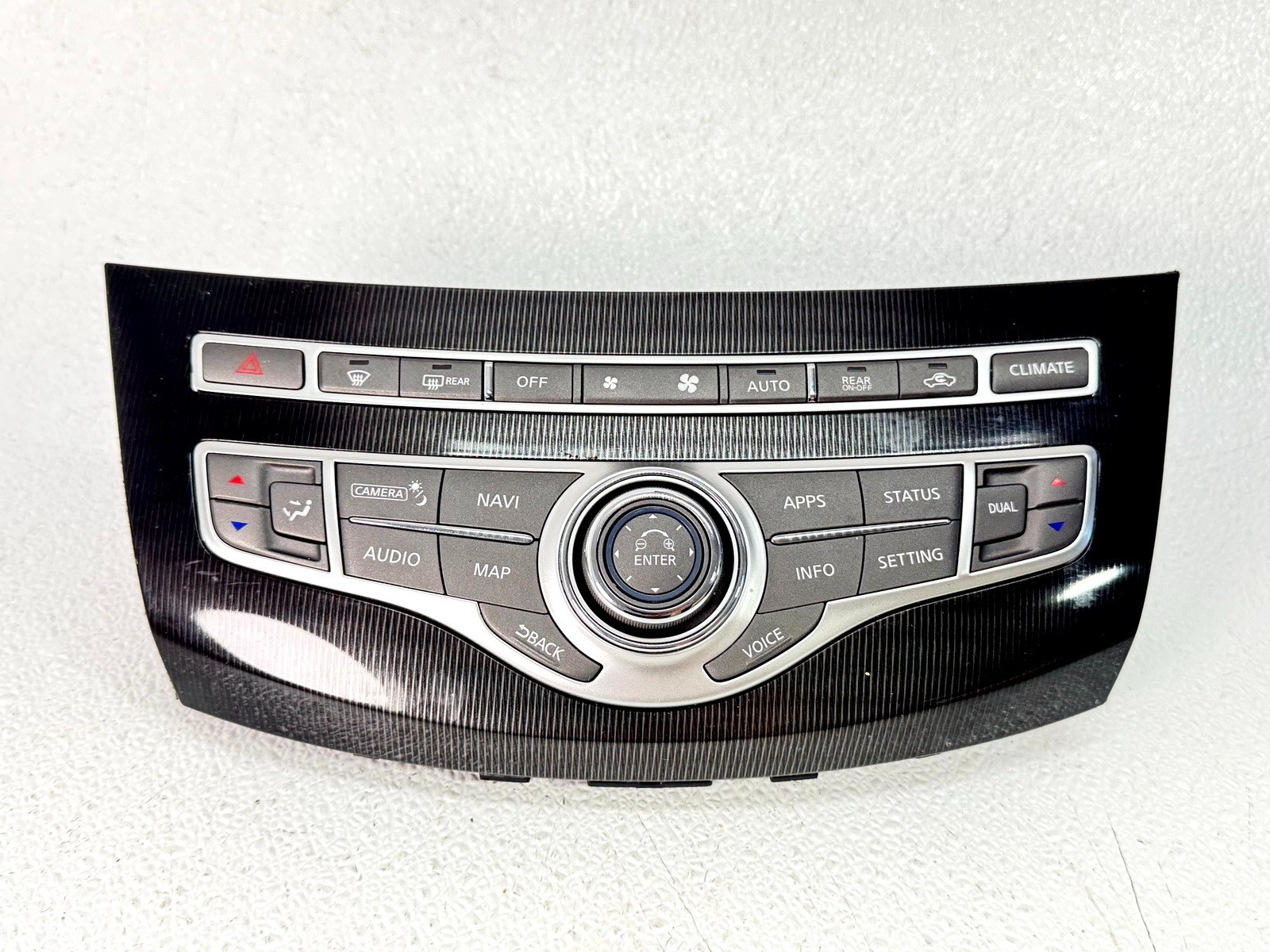16-19 INFINITI QX60 DASHBOARD CENTER A / C MULTIMEDIA CONTROL SWITCH PANEL