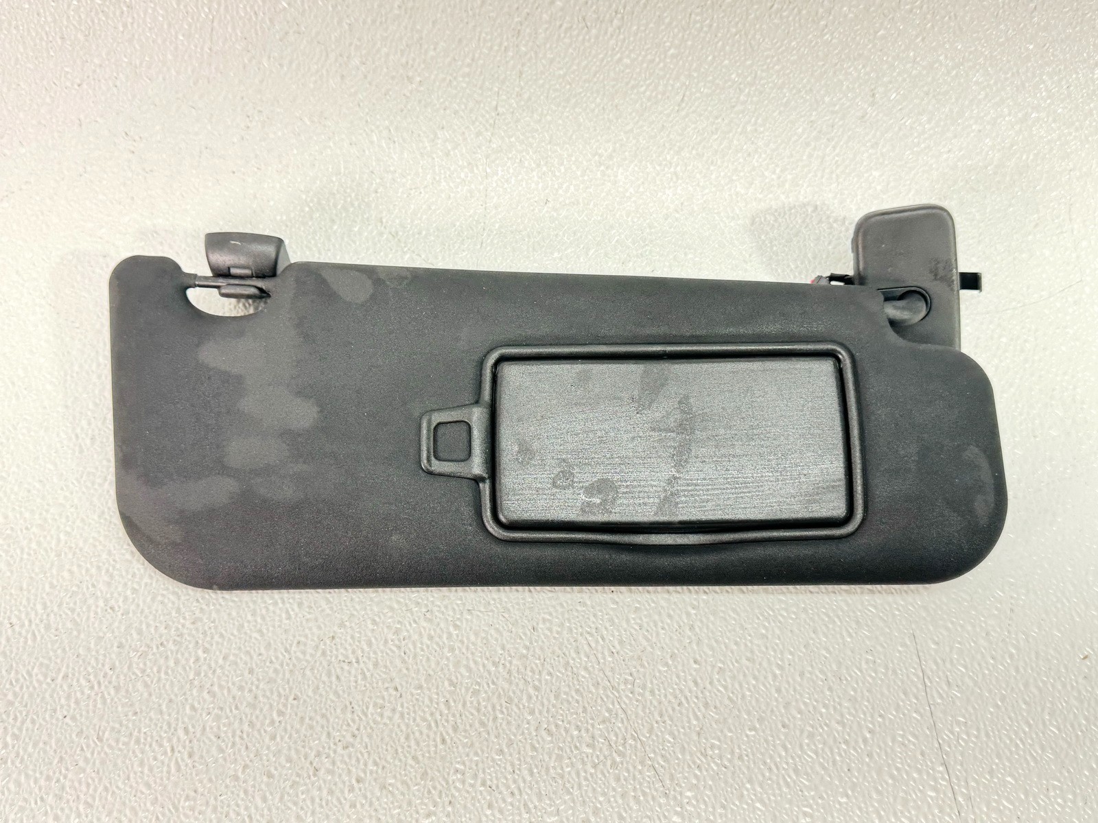 17-20 JAGUAR F-PACEF FRONT RIGHT RH PASS SIDE SUN VISOR W/ MIRROR ASSEMBLY