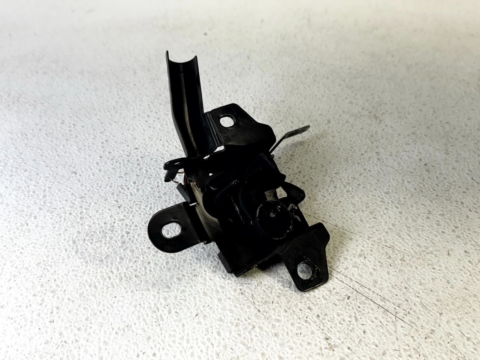 10-14 SUBARU OUTBACK FRONT HOOD BONNET LATCH LOCK ACTUATOR