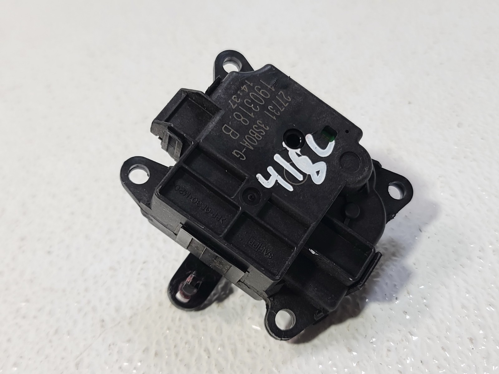 13-20 INFINITI JX35 QX60 LEFT AC AIR INLET DOOR ACTUATOR AIR INTAKE BOX