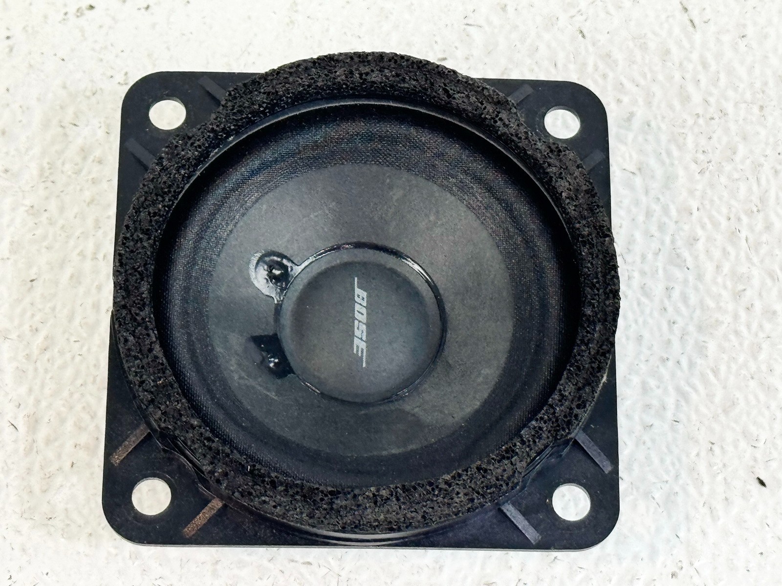 11-17 INFINITI QX56 QX80 DASH CENTER MIDDLE AUDIO SOUND TWEETER SPEAKER