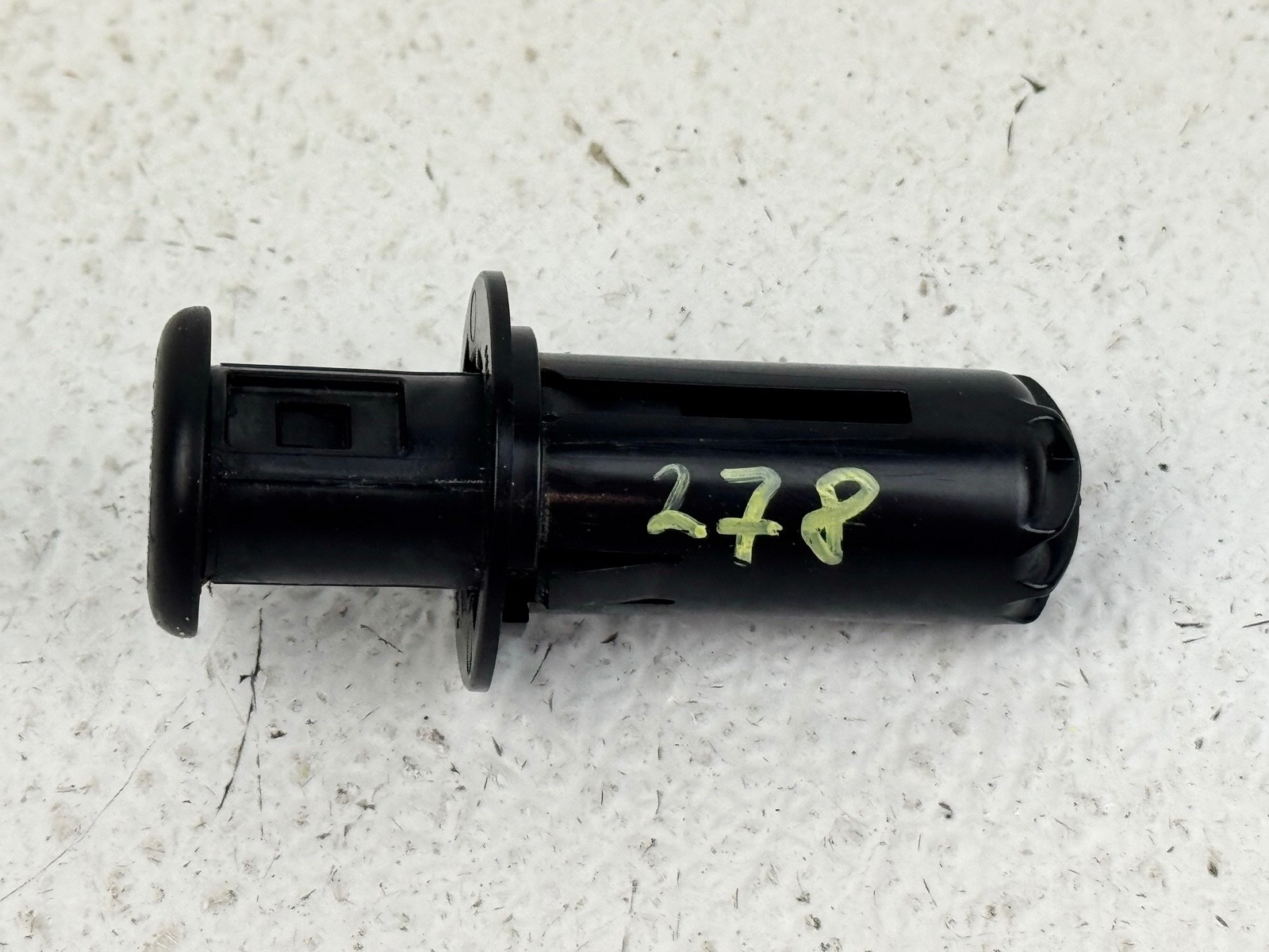 14-22 INFINITI Q50 REAR TRUNK DECK LID BUMPER CUSHION STOP STOPPER BUFFER