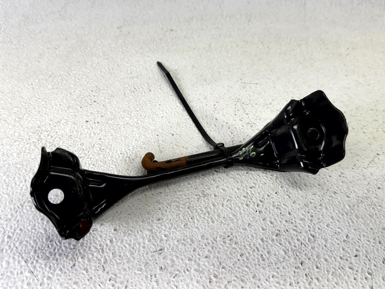 22-25 INFINITI QX60 SECURE BATTERY TIE DOWN BRACKET CLAMP HOLDER MOUNT
