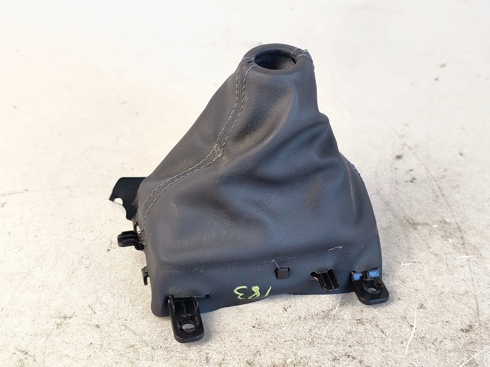 16-23 MAZDA CX-9 CX9 CENTER CONSOLE TRANSMISSION GEAR SHIFTER LEVER HANDLE
