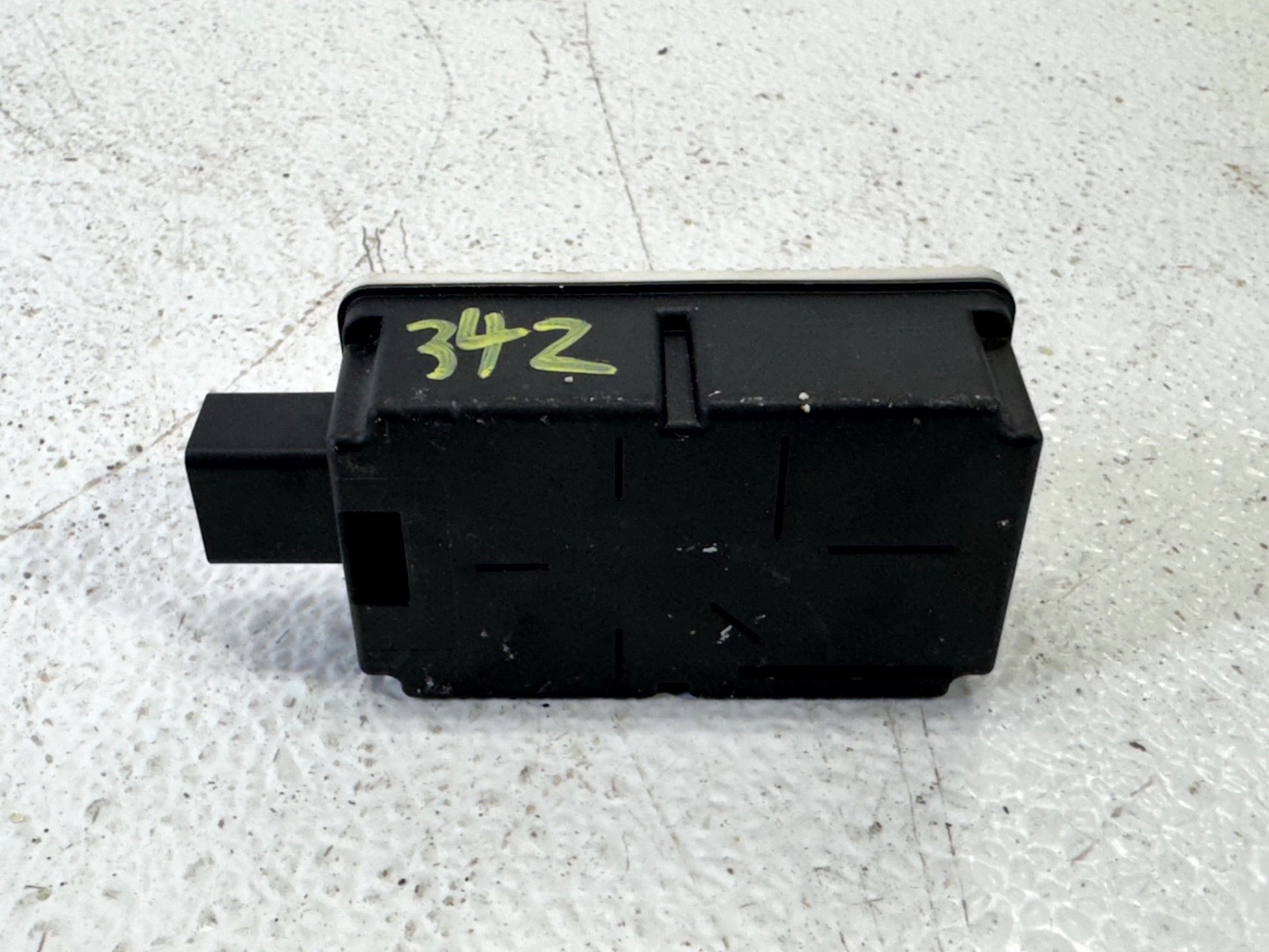 15-23 INFINITI Q50 ANTI THEFT KEYLESS ENTRY LOCKING COMPUTER CONTROL MODULE