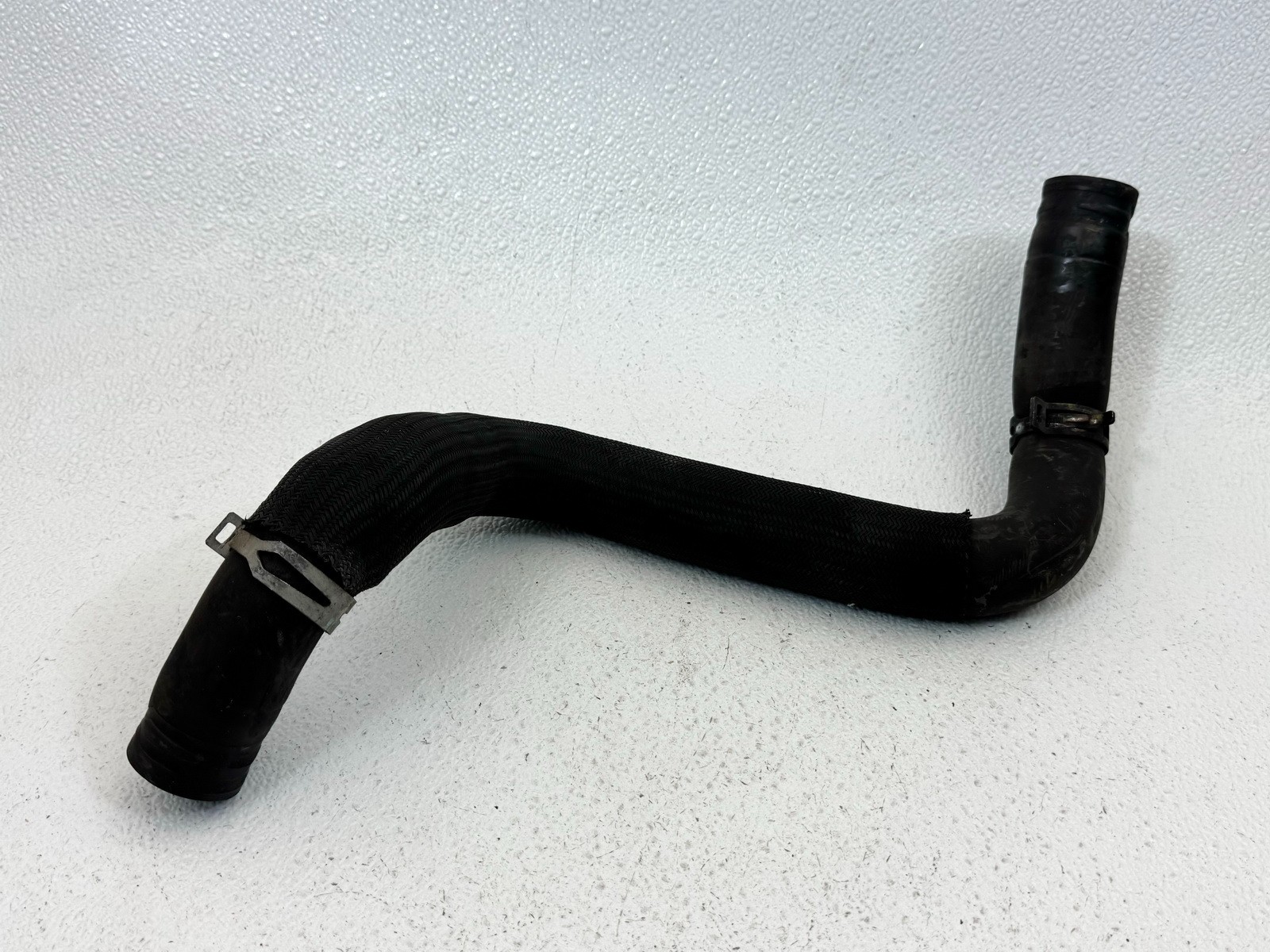07-17 GMC ACADIA LIMITED RADIATOR LOWER COOLANT HOSE TUBE PIPE