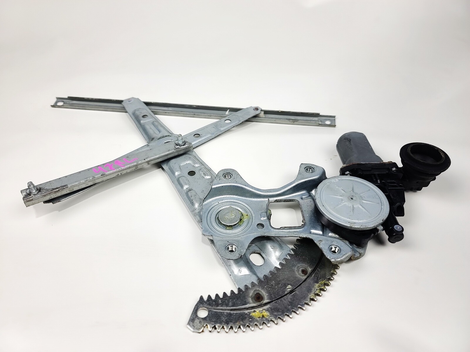 14-23 INFINITI Q50 REAR LEFT LH DRIVER SIDE DOOR WINDOW MOTOR REGULATOR