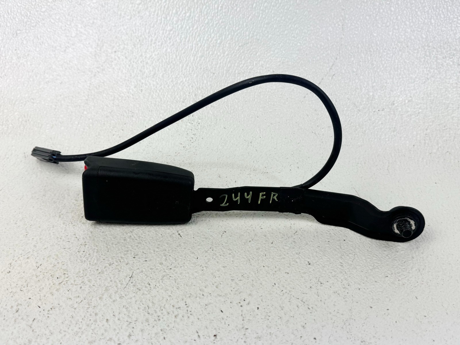 16-25 MAZDA CX-9 CX9 CX-5 CX5 FRONT RIGHT RH PASS SIDE SEAT BELT BUCKLE