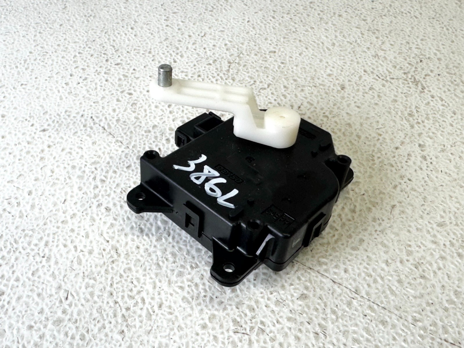 10-14 SUBARU OUTBACK LEFT LH SIDE HEATER BLOWER FLAP DOOR ACTUATOR MOTOR