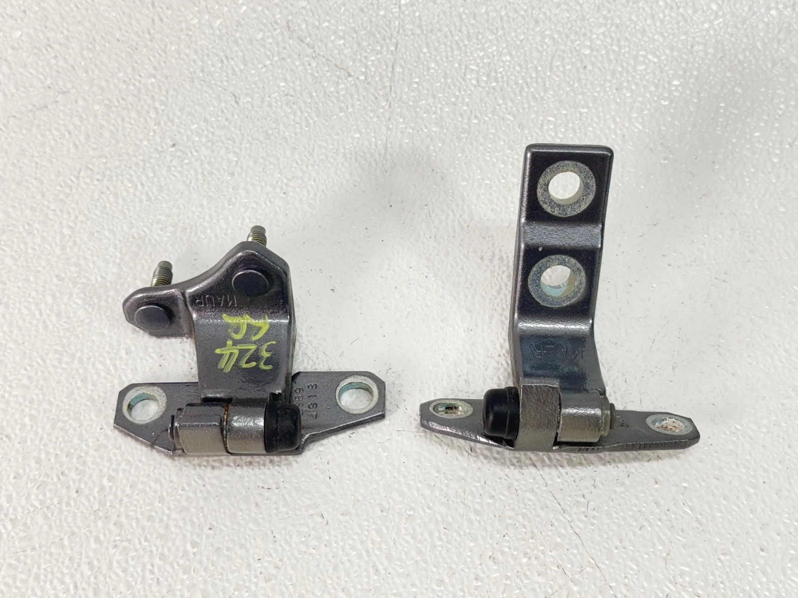14-23 INFINITI Q50 REAR RIGHT PASSENGER SIDE DOOR UPPER & LOWER HINGE SET