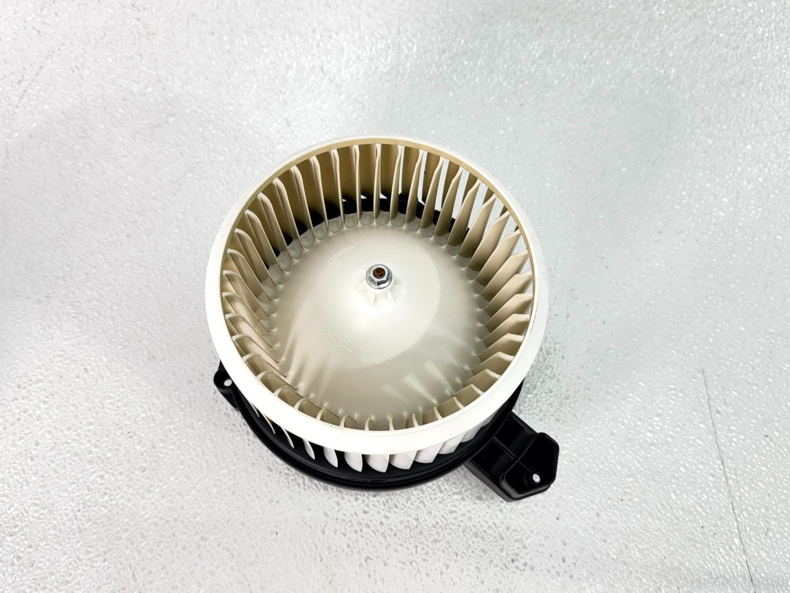 18-22 HONDA ACCORD A / C HVAC AIR HEATER BLOWER MOTOR W / WHEEL