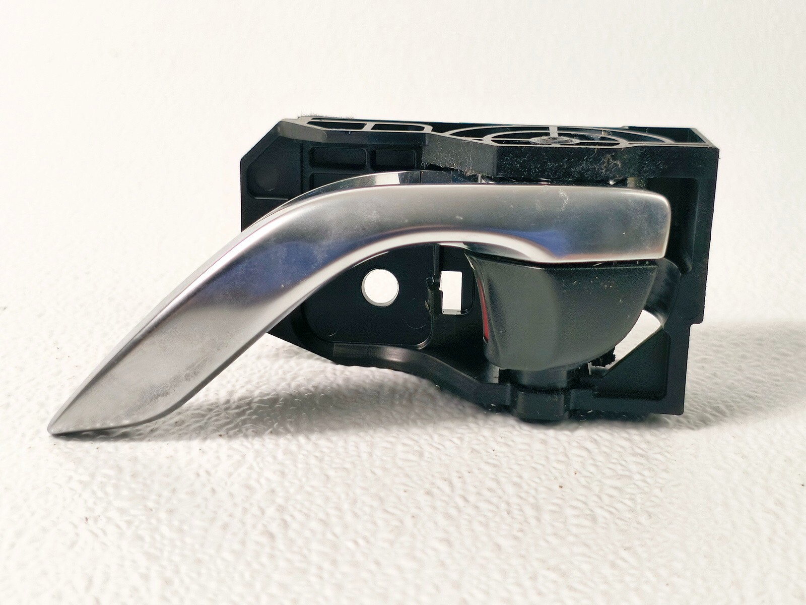 16-23 MAZDA CX-9 CX9 FRONT LEFT LH DRIVER SIDE DOOR INTERIOR HANDLE BEZEL
