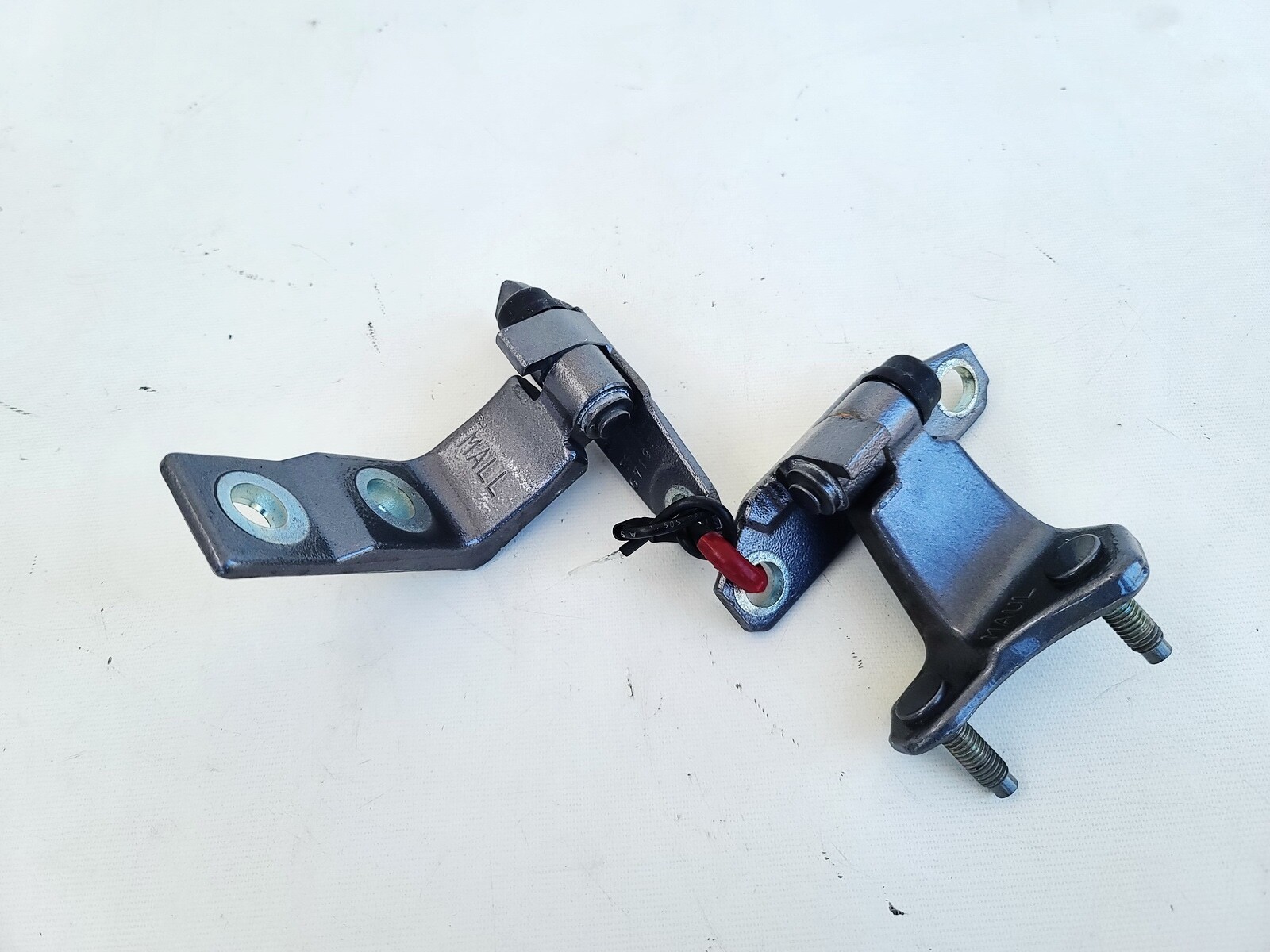 14-20 INFINITI Q50 REAR LEFT LH DRIVER SIDE DOOR UPPER LOWER HINGE